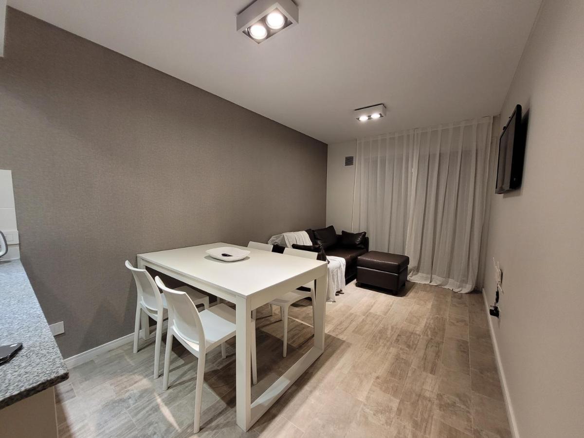 Depto. A Pasos Del Monumento Apartment
